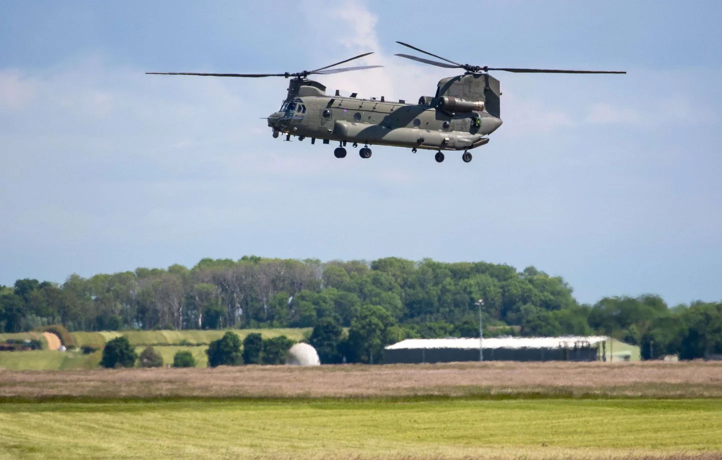 Trois militaires de la Royal Navy périssent dans un crash d’hélicoptère